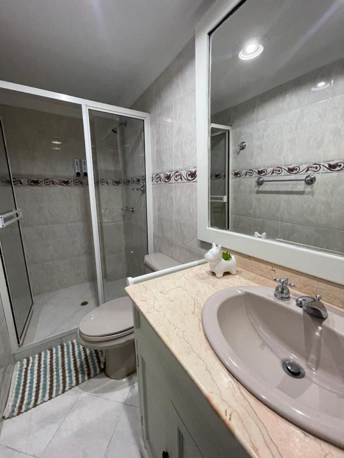 Habitacion Privada Y Hermosa - Laureles 3 Habitación en casa particular Medellín